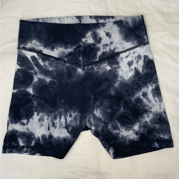 Tie Dye Biker Shorts - Picture 2 of 3
